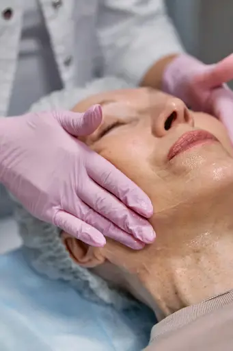 Patience getting Regular Facials
